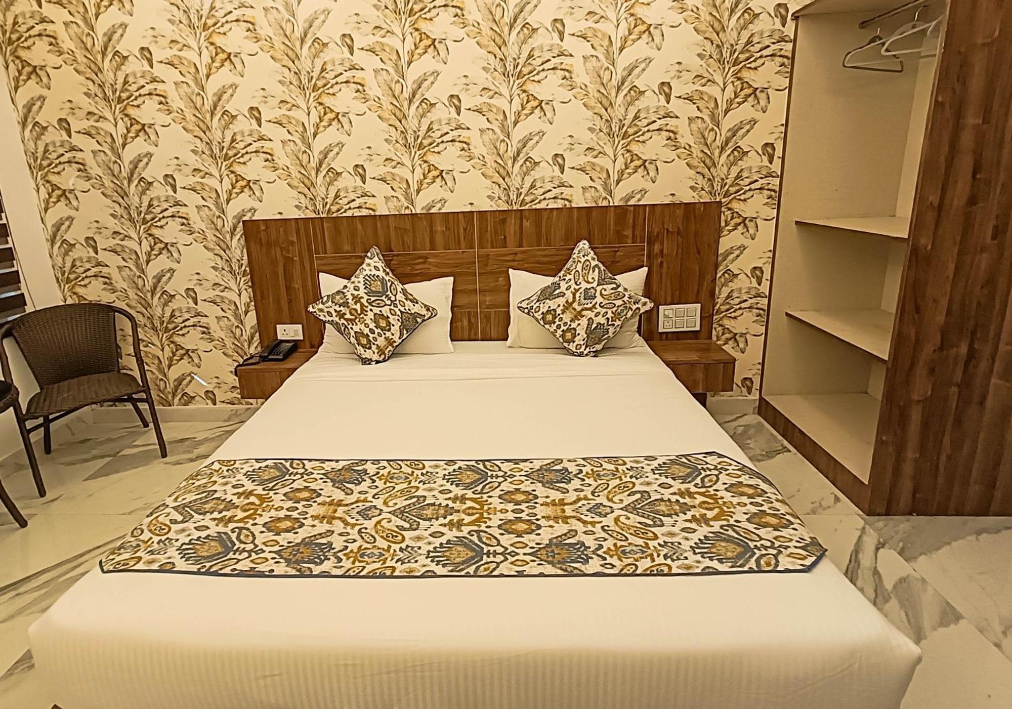 Hotel Cloud Inn, Nainital Ramgarh  Экстерьер фото